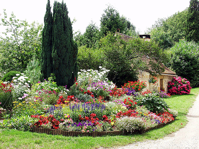 Une ethnologie des jardins fleuris - Jardins de France
